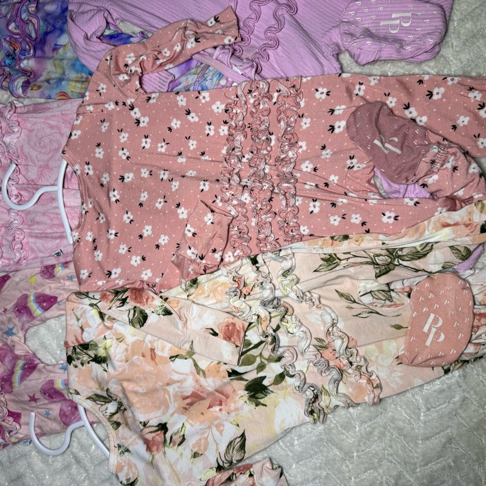 Bamboo Colorful Baby Romper Set - Picture 4 of 5